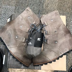 Sorel Joan Of Arctic Wedge Mid